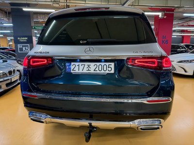 MERCEDES-BENZ GLS - 7