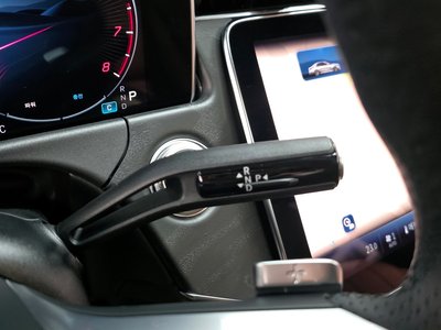 MERCEDES-BENZ E-CLASS - 9