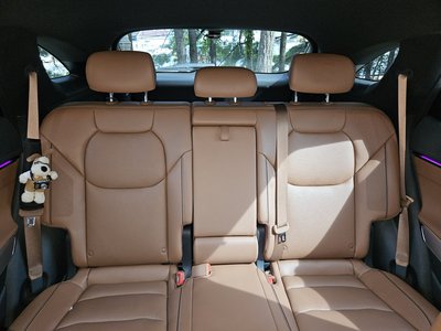 2025 Genesis GV70 photo 9