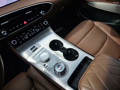 2025 Genesis GV70 photo 6