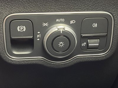 2024 Mercedes-BENZ GLB — миниатюра 47
