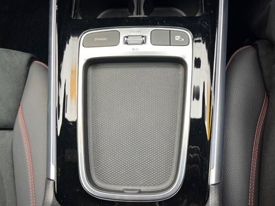 2024 Mercedes-BENZ GLB — миниатюра 60