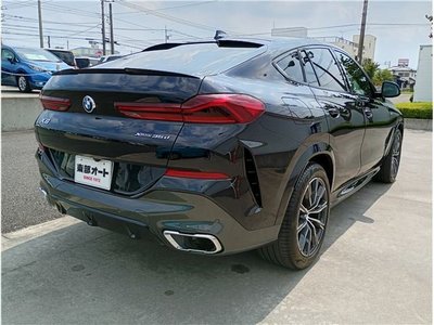 2021 BMW X6 — фото 2