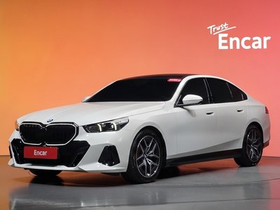 صورة 1 لـ 2026 BMW 5 SERIES