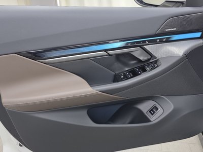 2026 BMW 5 SERIES — миниатюра 14