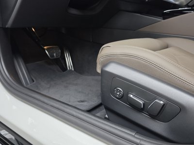 2026 BMW 5 SERIES — миниатюра 28