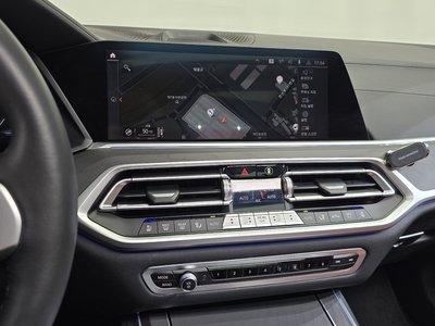 2021 BMW X7 缩略图 13