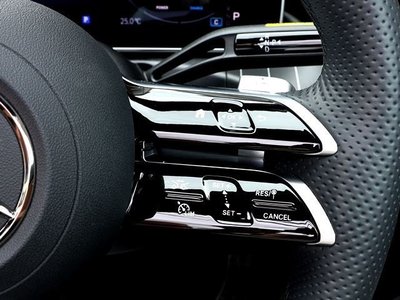 2025 Mercedes-BENZ CLE — миниатюра 27