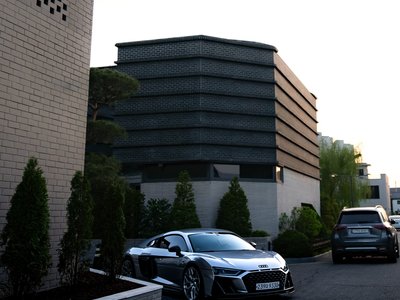 AUDI R8 - 3