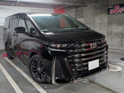 2025 Toyota VELLFIRE — фото 2