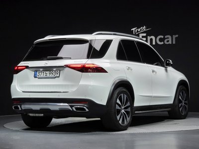 2024 Mercedes-BENZ GLE — фото 2