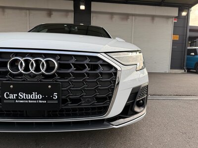 AUDI A8 - 4