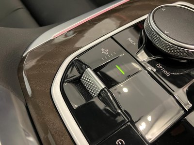 2022 BMW X5 — миниатюра 42
