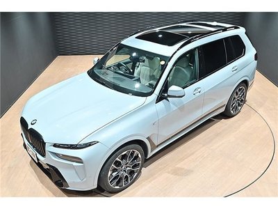 صورة 7 لـ 2024 BMW X7