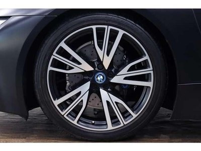 2017 BMW I8 — фото 4