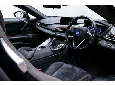2017 BMW I8 — фото 9