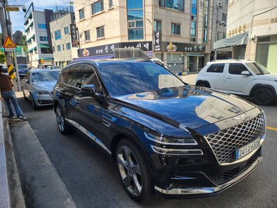 2020 Genesis GV80 photo 1