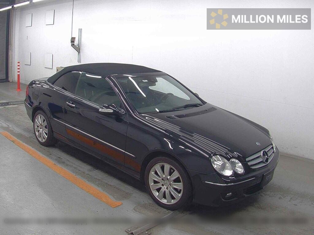 MERCEDES-BENZ CLK - View 1