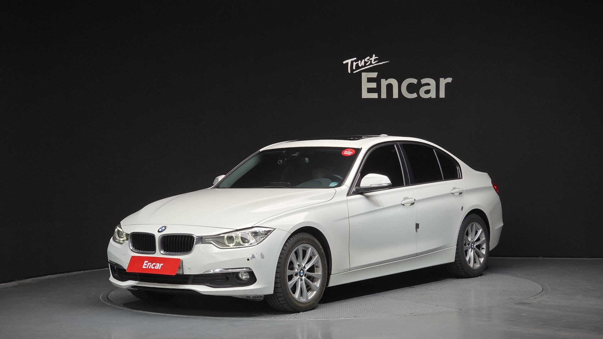 BMW 3 SERIES - View 1