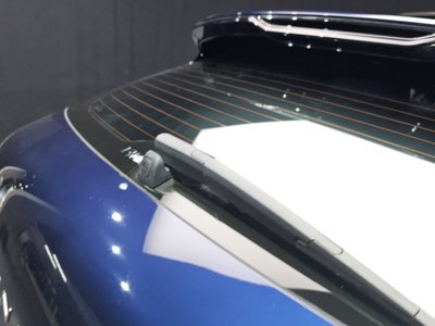 2021 Genesis GV70 — миниатюра 29