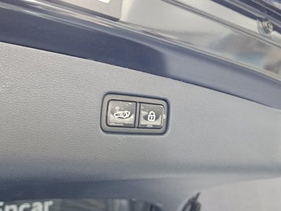 2021 Genesis GV70 — миниатюра 16