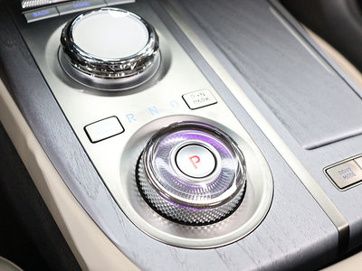 GENESIS G80 (RG3) - 5