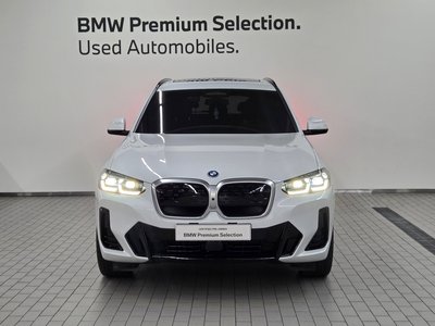 2025 BMW IX3 photo 3
