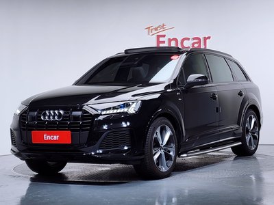 2023 AUDI Q7 photo 1