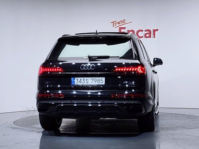 2023 AUDI Q7 photo 3