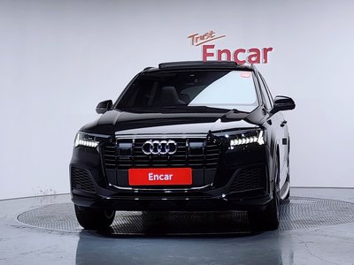 2023 AUDI Q7 photo 2