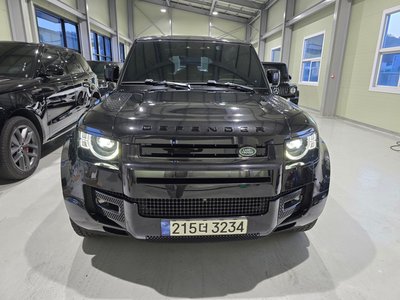 LAND ROVER DEFENDER - 5