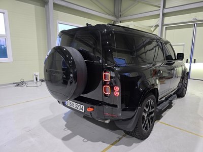 LAND ROVER DEFENDER - 3