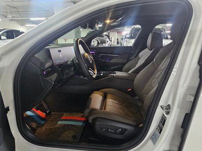 BMW 5 SERIES - 9