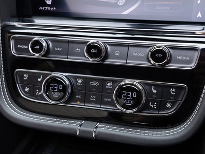 صورة مصغرة 55 لـ 2022 Bentley BENTAYGA