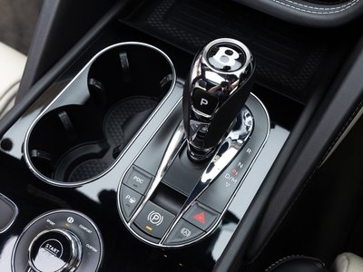 صورة مصغرة 56 لـ 2022 Bentley BENTAYGA