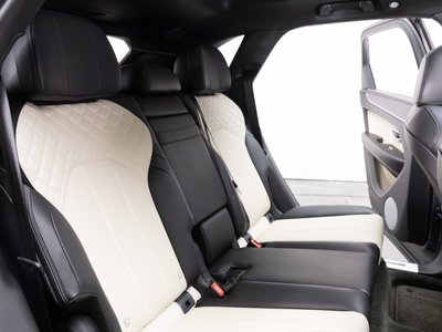 صورة مصغرة 47 لـ 2022 Bentley BENTAYGA