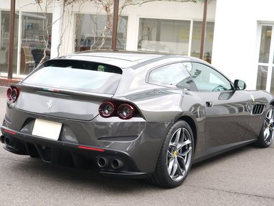 FERRARI GTC4 LUSSO - 5