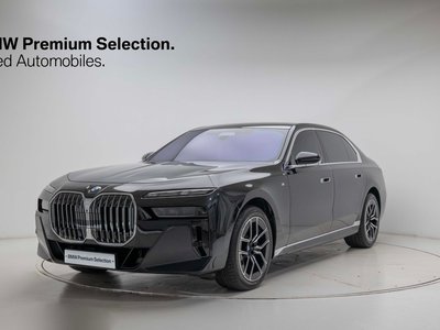 BMW 7 SERIES - 1