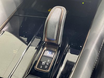 2024 Toyota ALPHARD thumbnail 32