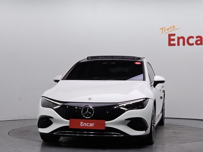 MERCEDES-BENZ EQE - 2