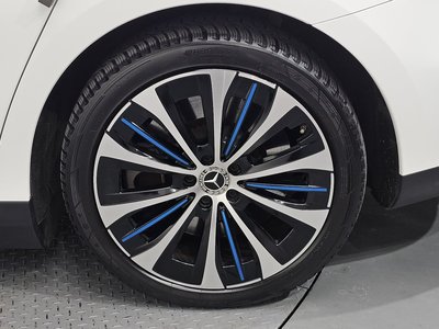 MERCEDES-BENZ EQE - 6