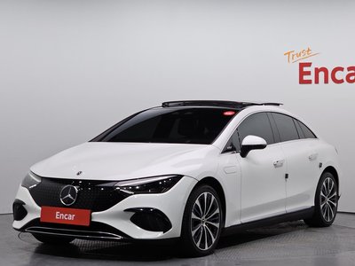 MERCEDES-BENZ EQE - 1