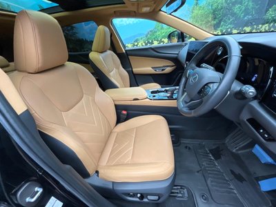 صورة 9 لـ 2021 Lexus NX