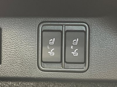 صورة مصغرة 42 لـ 2021 Lexus NX