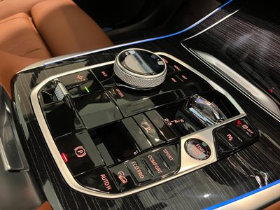 2026 BMW X7 photo 5
