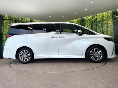 صورة مصغرة 30 لـ 2025 Toyota ALPHARD