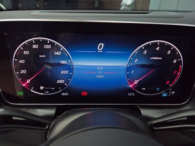 MERCEDES-BENZ GLC - 8