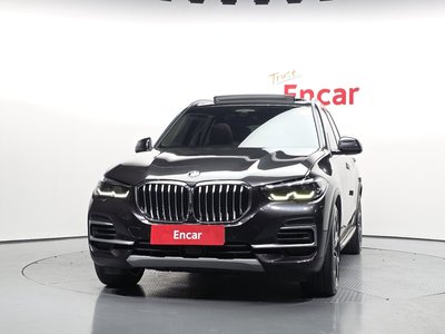 2022 BMW X5 photo 2