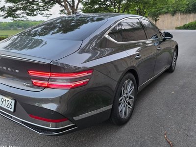 GENESIS G80 (RG3) - 2