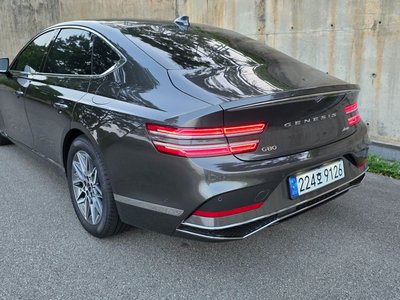 GENESIS G80 (RG3) - 3